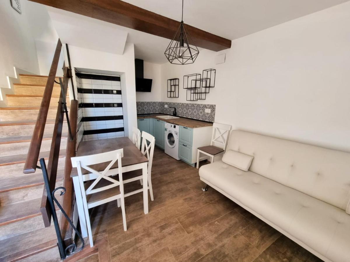 Casa Iulia Ξενοδοχείο Haro Εξωτερικό φωτογραφία