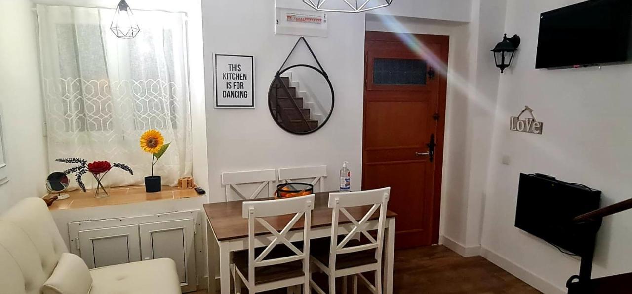 Casa Iulia Ξενοδοχείο Haro Εξωτερικό φωτογραφία